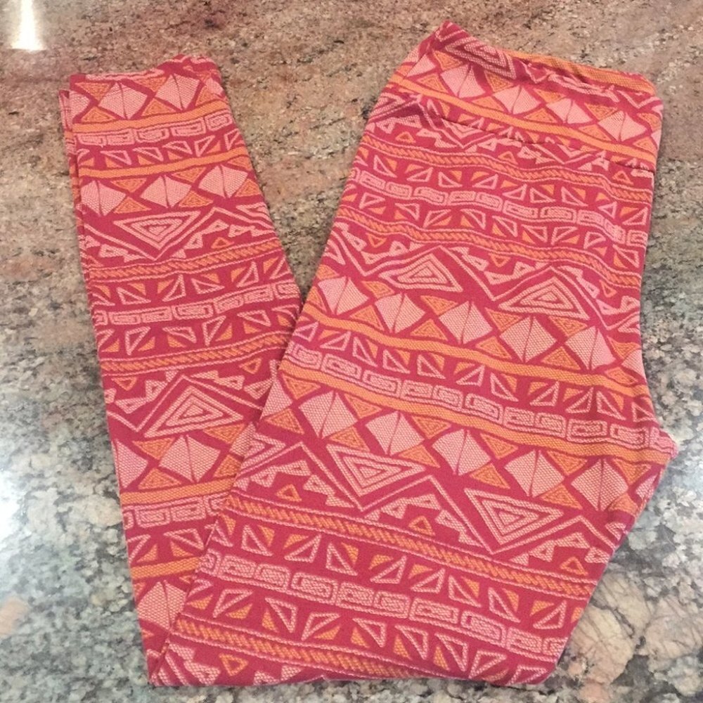 TC‎ NWOT LuLaRoe Leggings EE14 2313